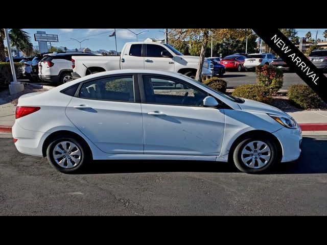 2017 Hyundai Accent SE