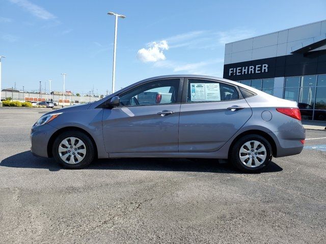 2017 Hyundai Accent SE