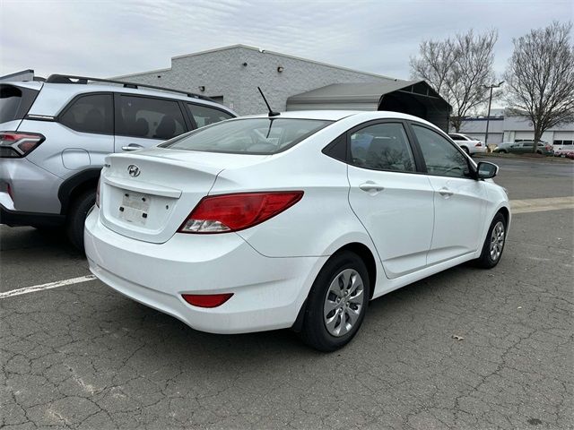 2017 Hyundai Accent SE