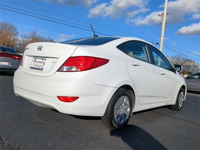 2017 Hyundai Accent SE