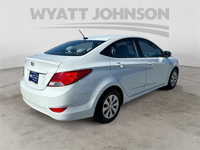 2017 Hyundai Accent SE