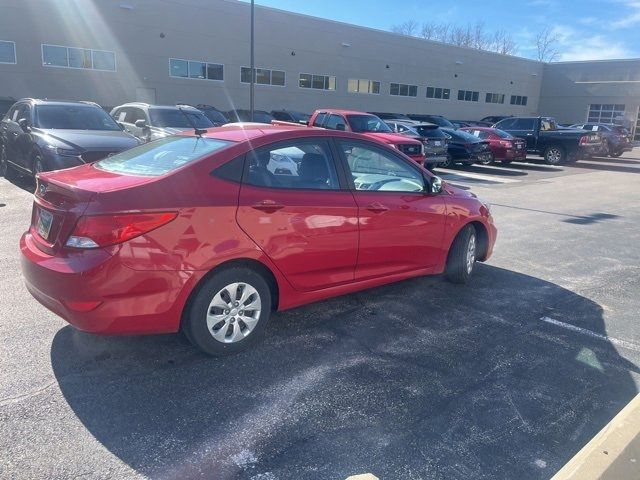 2017 Hyundai Accent SE