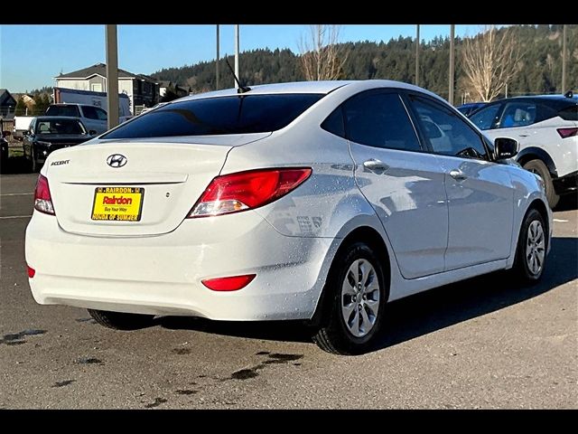 2017 Hyundai Accent SE