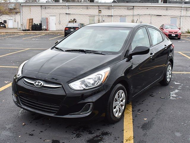 2017 Hyundai Accent SE