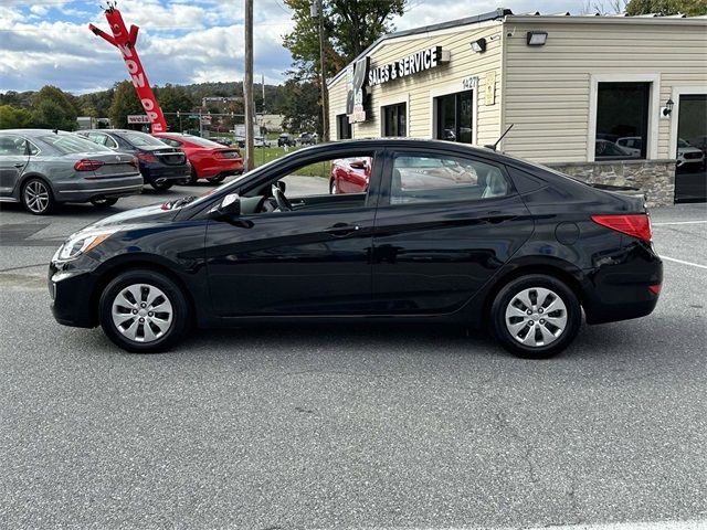 2017 Hyundai Accent SE