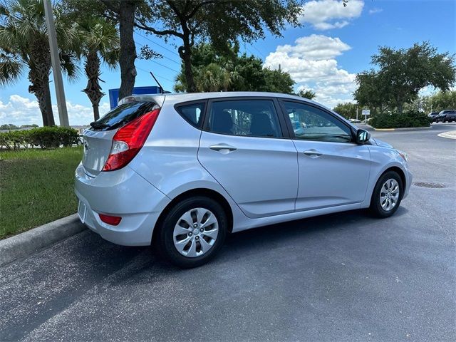 2017 Hyundai Accent SE