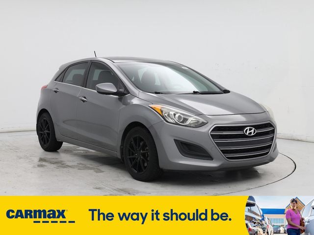 2017 Hyundai Elantra GT Base