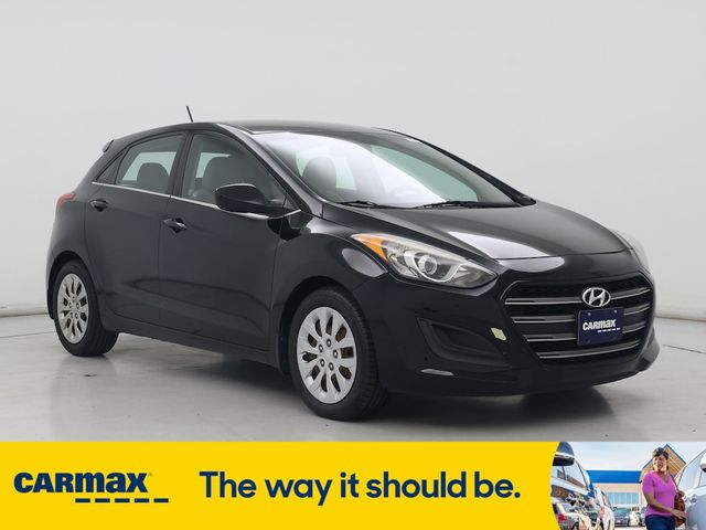 2017 Hyundai Elantra GT Base