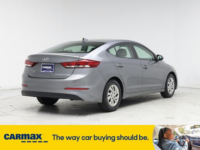 2017 Hyundai Elantra SE
