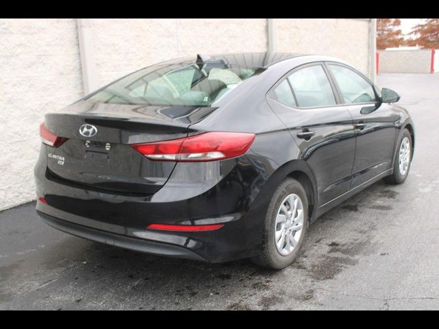 2017 Hyundai Elantra SE