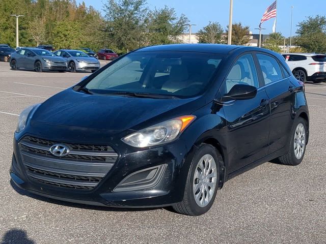 2017 Hyundai Elantra GT Base