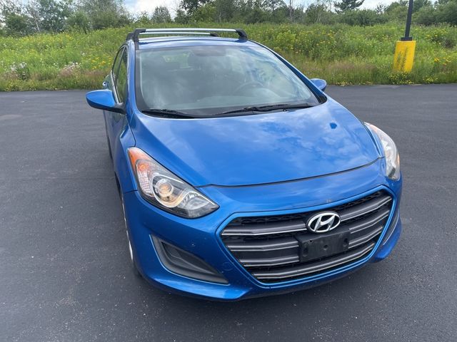 2017 Hyundai Elantra GT Base