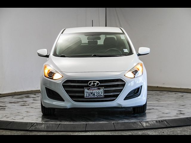 2017 Hyundai Elantra GT Base