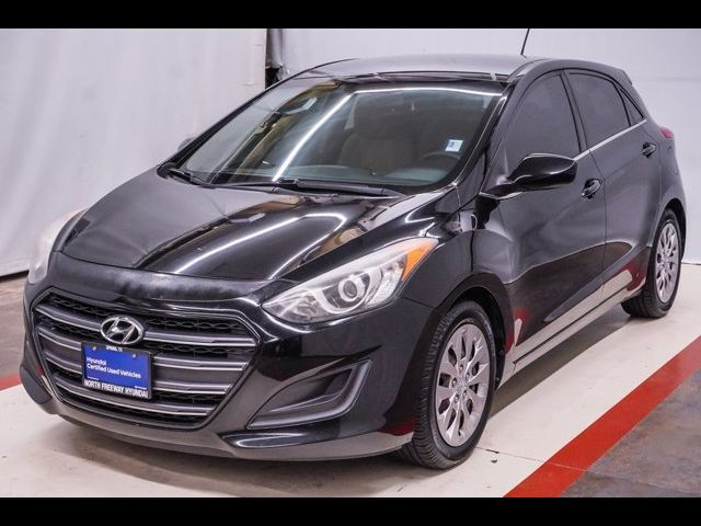 2017 Hyundai Elantra GT Base