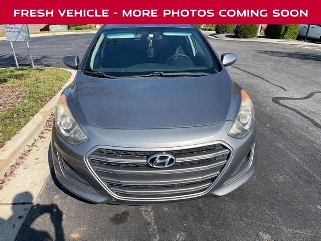 2017 Hyundai Elantra GT Base