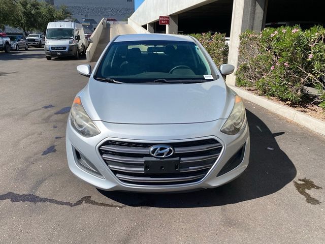 2017 Hyundai Elantra GT Base