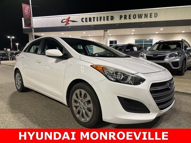 2017 Hyundai Elantra GT Base