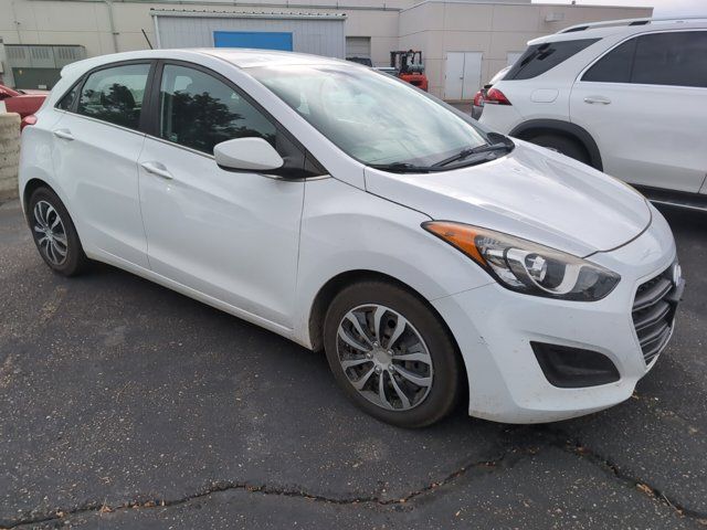 2017 Hyundai Elantra GT Base