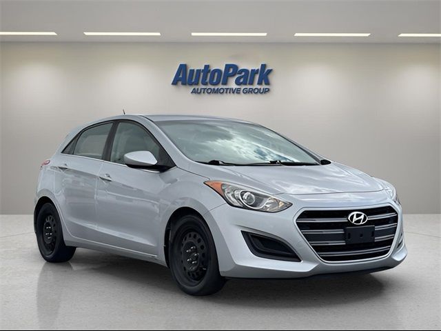 2017 Hyundai Elantra GT Base