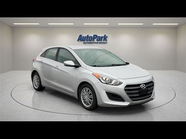 2017 Hyundai Elantra GT Base