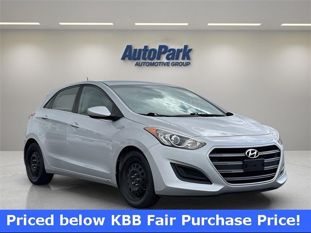 2017 Hyundai Elantra GT Base