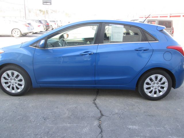 2017 Hyundai Elantra GT Base