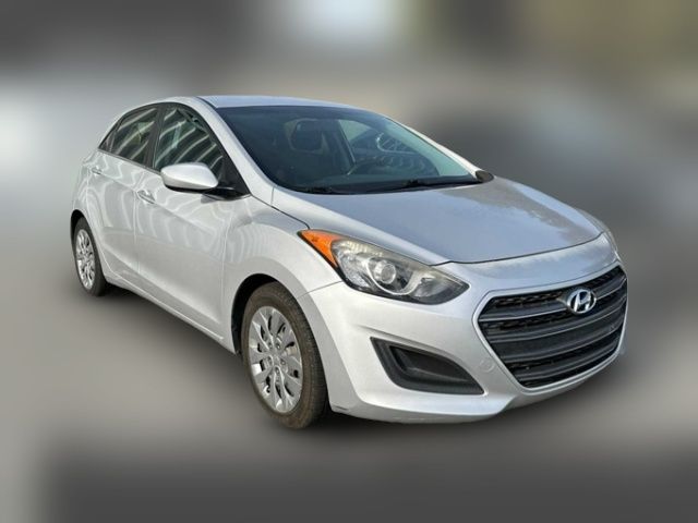 2017 Hyundai Elantra GT Base