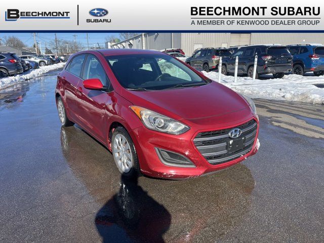 2017 Hyundai Elantra GT Base