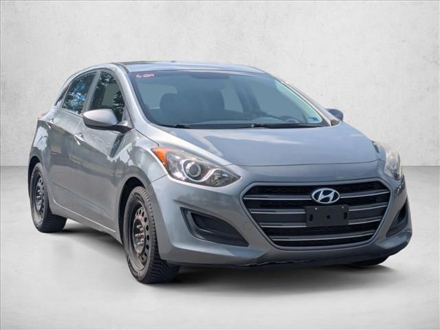 2017 Hyundai Elantra GT Base