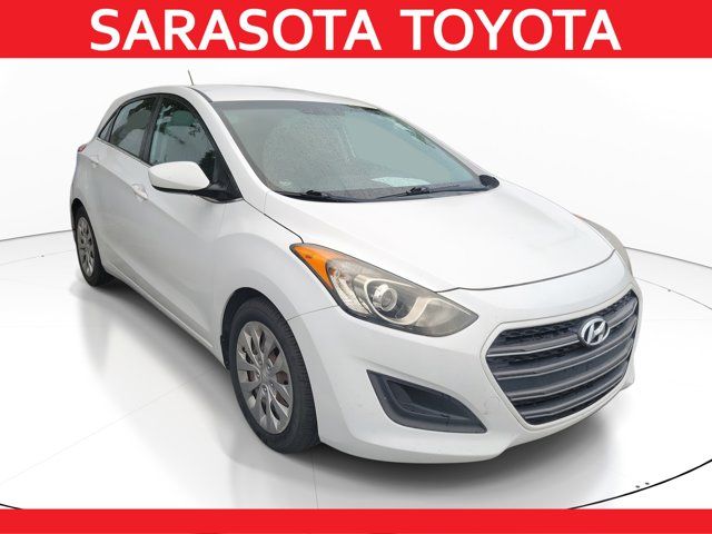 2017 Hyundai Elantra GT Base