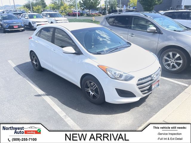 2017 Hyundai Elantra GT Base