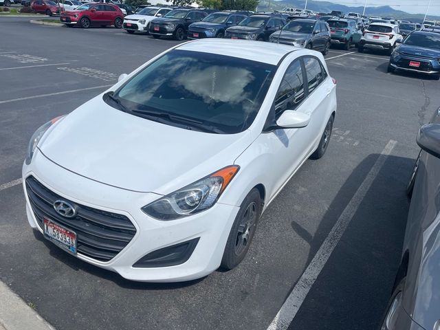 2017 Hyundai Elantra GT Base