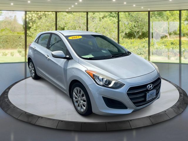 2017 Hyundai Elantra GT Base