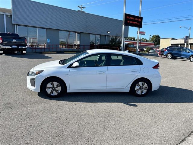 2017 Hyundai Ioniq Hybrid Blue