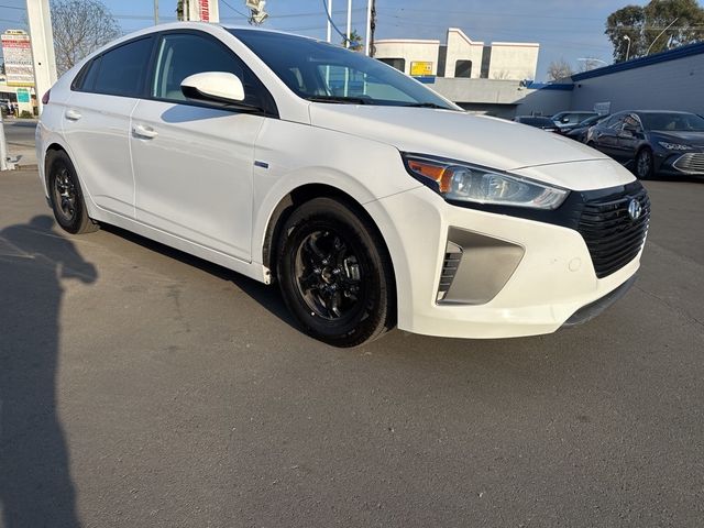 2017 Hyundai Ioniq Hybrid Blue