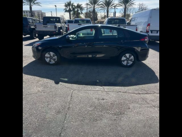 2017 Hyundai Ioniq Hybrid Blue