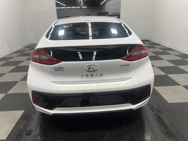 2017 Hyundai Ioniq Hybrid Limited