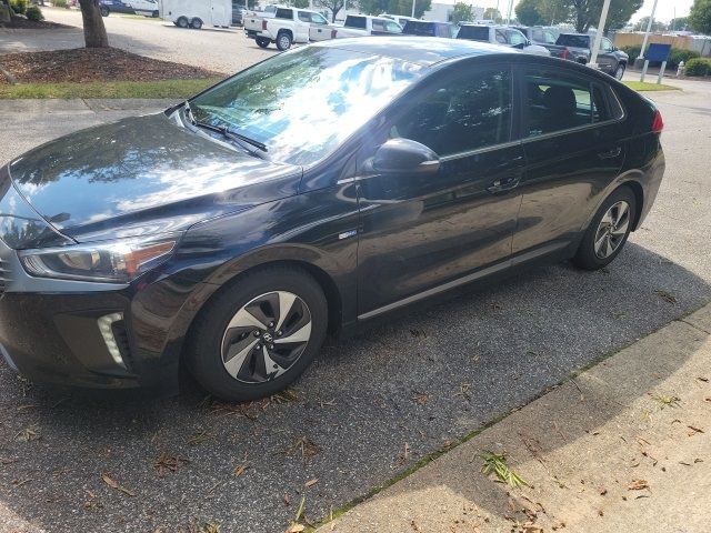 2017 Hyundai Ioniq Hybrid SEL