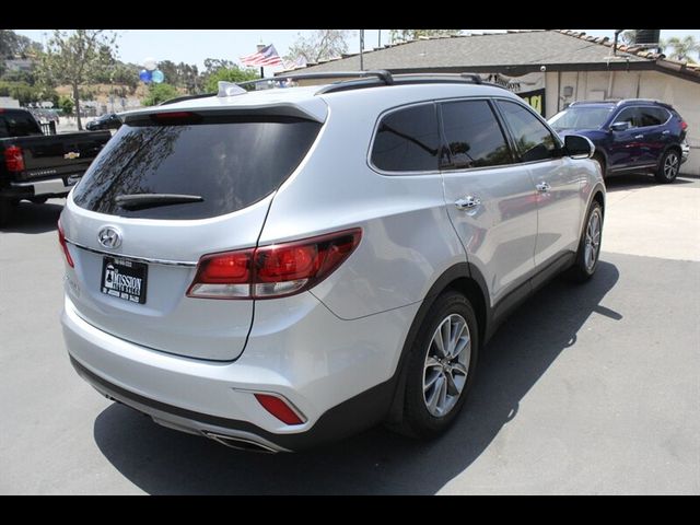 2017 Hyundai Santa Fe SE