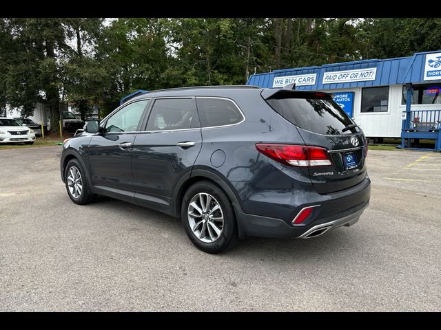 2017 Hyundai Santa Fe SE