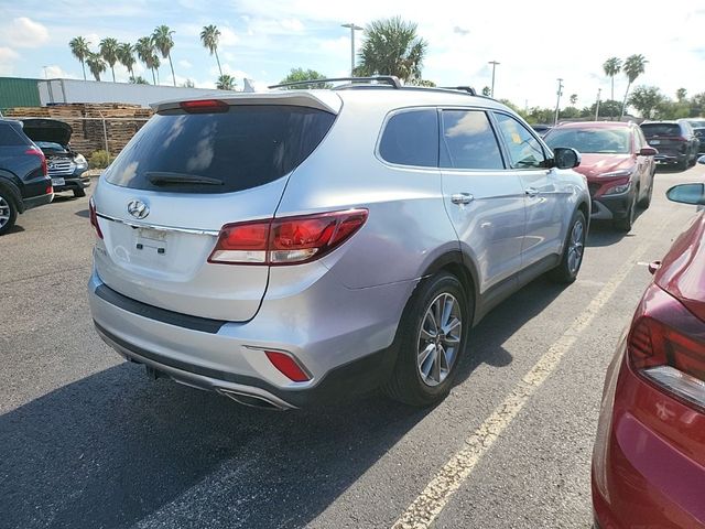 2017 Hyundai Santa Fe SE