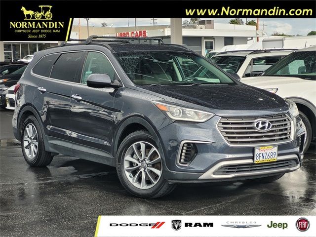 2017 Hyundai Santa Fe SE