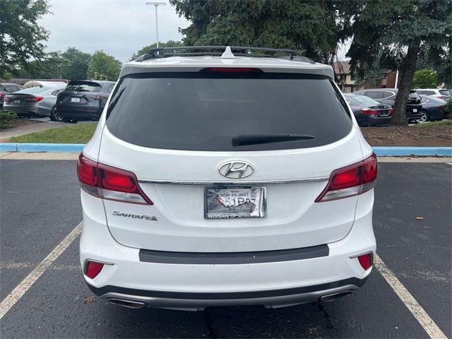 2017 Hyundai Santa Fe SE