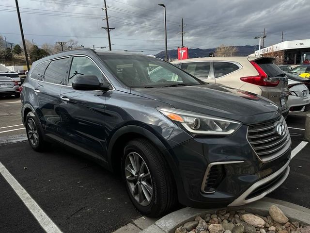 2017 Hyundai Santa Fe SE