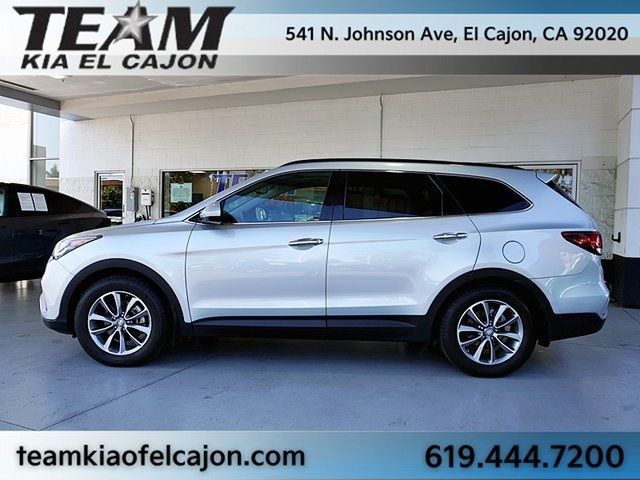 2017 Hyundai Santa Fe SE