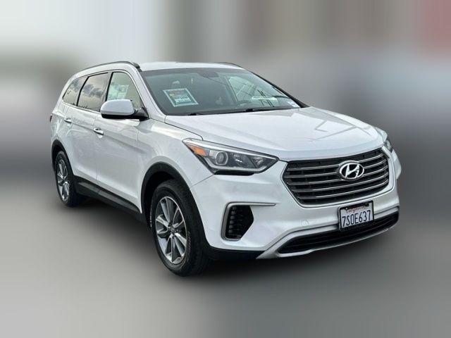 2017 Hyundai Santa Fe SE