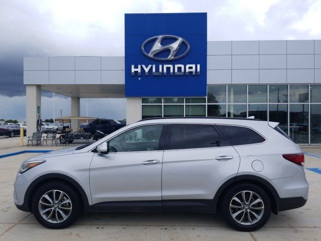 2017 Hyundai Santa Fe SE