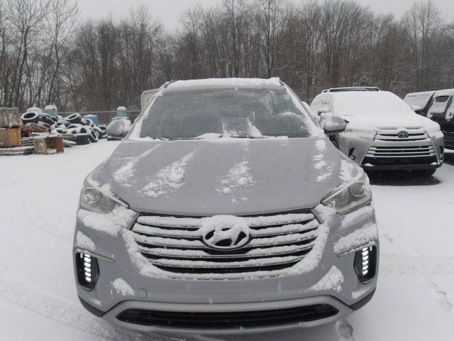 2017 Hyundai Santa Fe SE