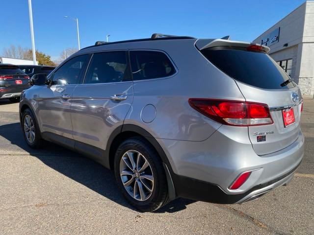 2017 Hyundai Santa Fe SE