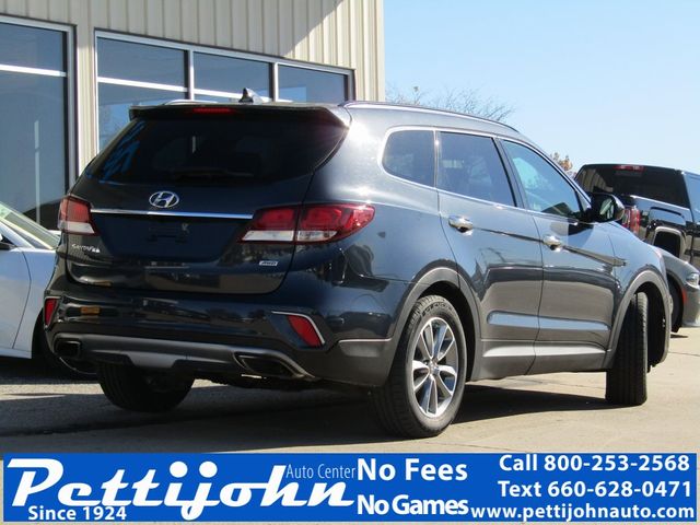 2017 Hyundai Santa Fe SE